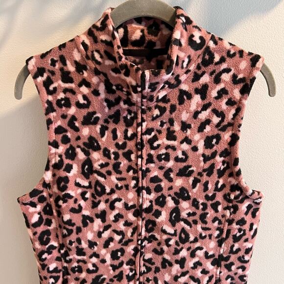 Cuddl Duds Cheetah Print Zip Front Fleece Vest Size M - Picture 2 of 7